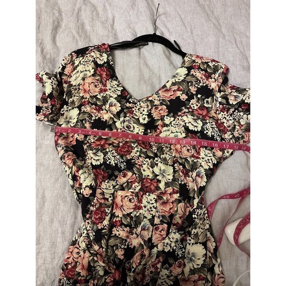 CDC vintage 80s 90s COTTAGECORE FLORAL maxi dress Cross Cross Back - Picture 12 of 14